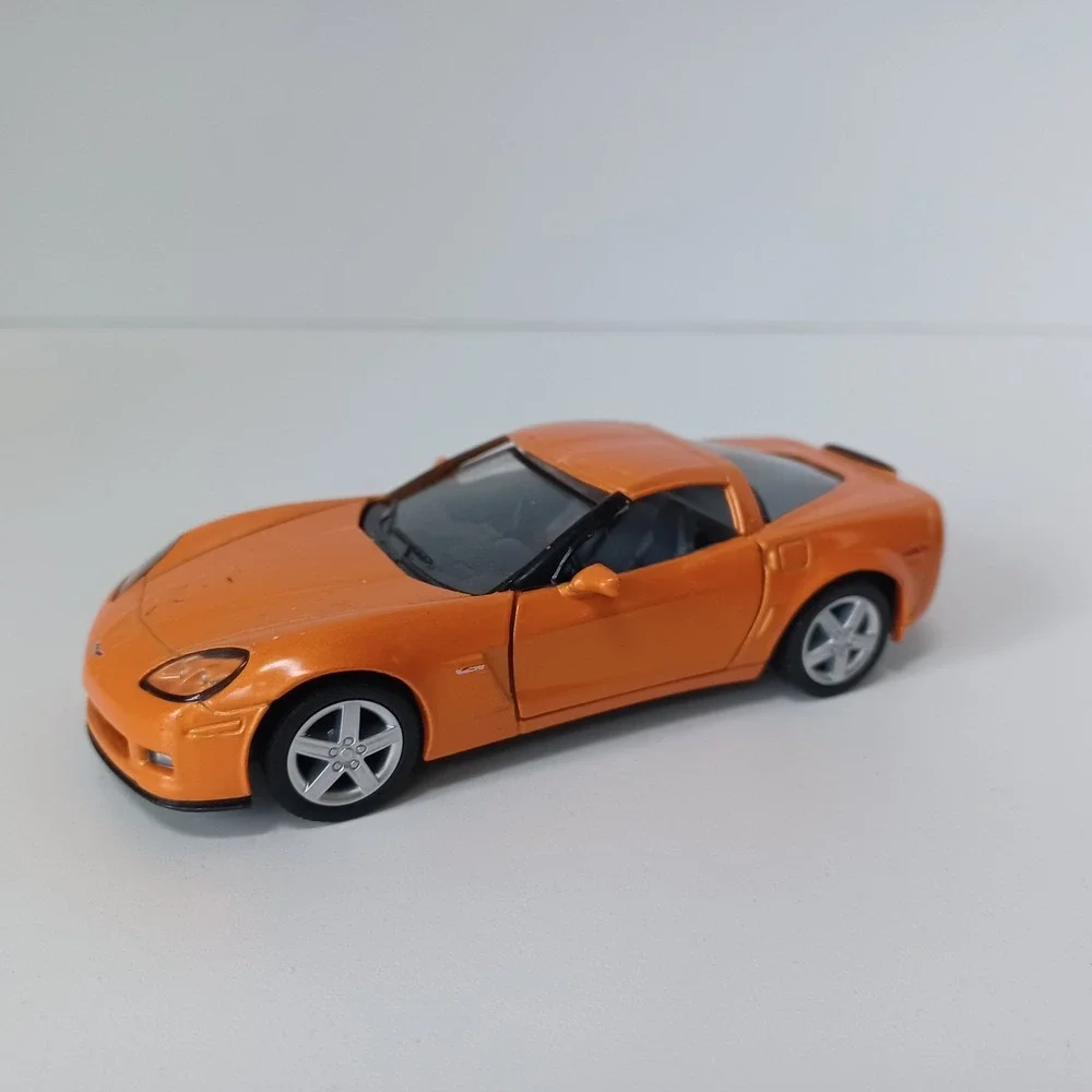 Kinsmart lot vehicles